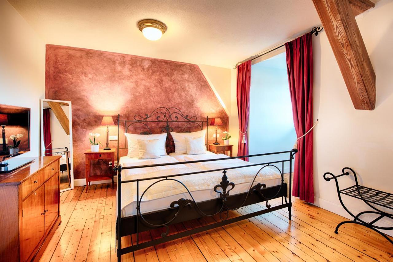 Hotel Schloss Lehen Bad Friedrichshall Exterior photo